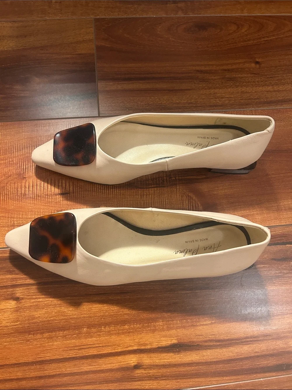 Nude Pointed Toe Flats with Tortoiseshell Accent